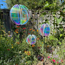 Load image into Gallery viewer, In the Breeze Iridescent Spinner Ball

